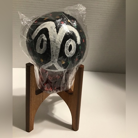 Mardi Gras New Orleans Zulu 2023 Authentic Coconut (New) - Picture 1 of 9